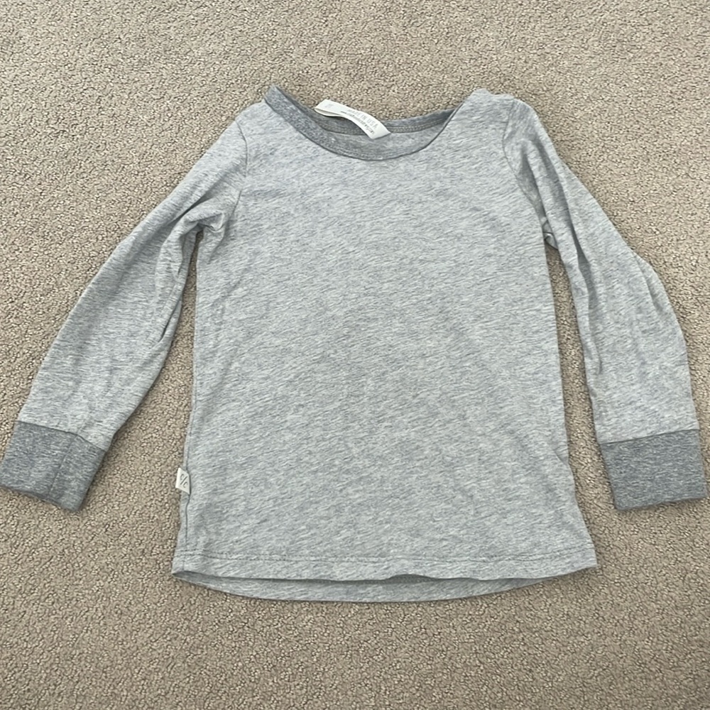 Childhoods Clothing long sleeve tee in pebble